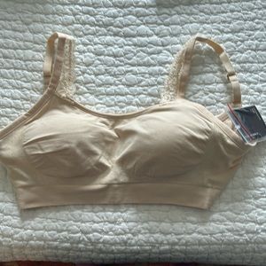 Underoutfit Lace Comfort shaping adjustable bra size M